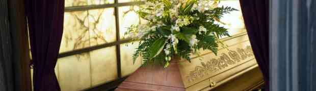 Oprawa florystyczna pogrzebu — Jakie kwiaty na pogrzeb wybrać?